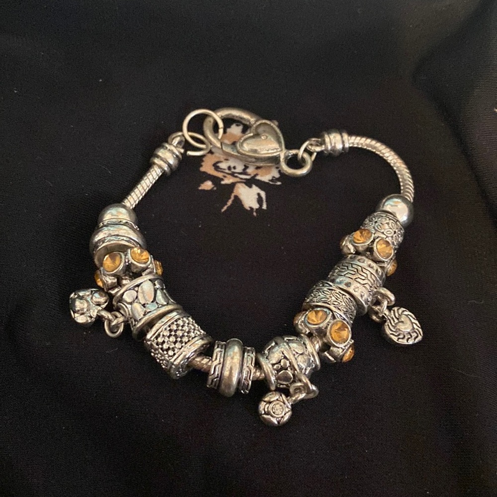 Charm bracelet